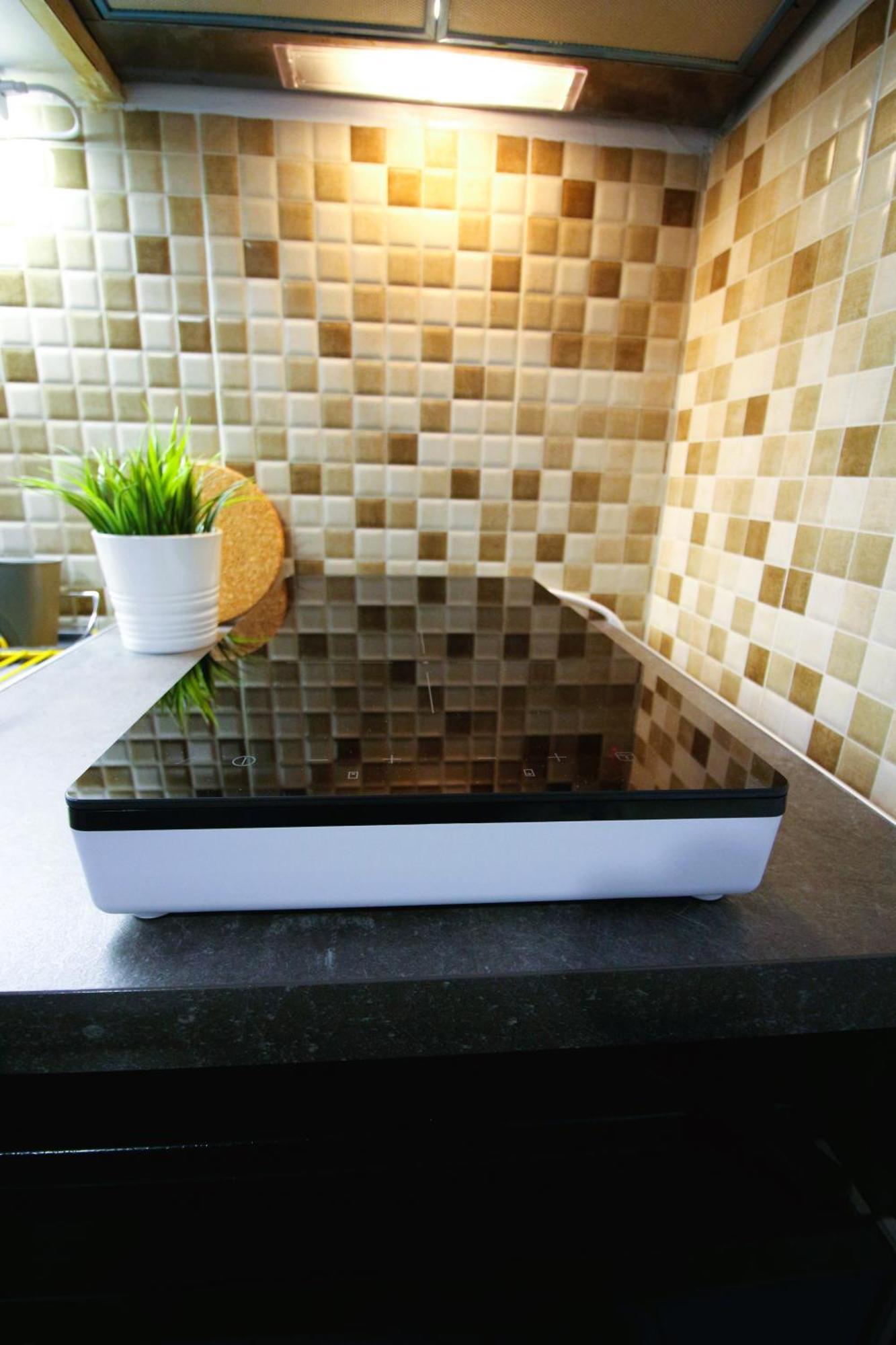 Yannis Apartments - Stylish Stay With High-Speed Wi-Fi Солун Екстериор снимка
